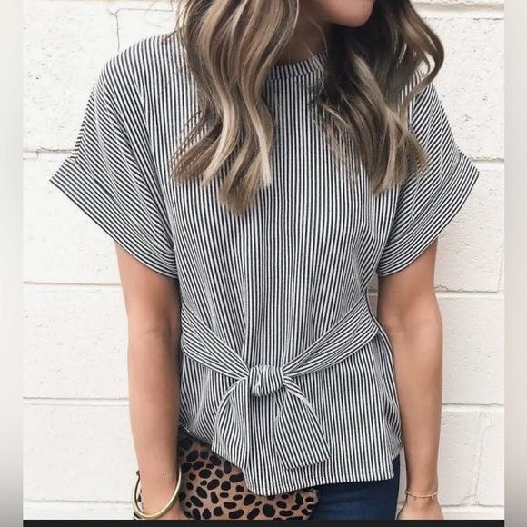 Express Black and White Short Sleeve Tie Front Blouse - Picture 1 of 7